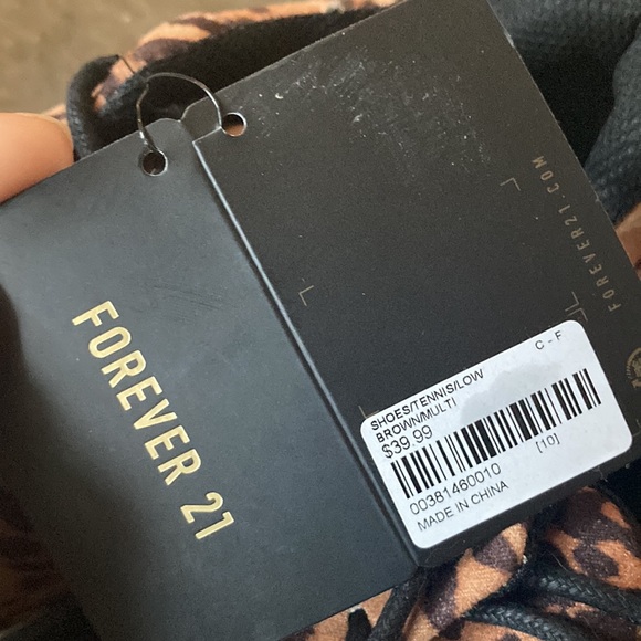 Forever 21 Platform Leopard Shoes - Picture 3 of 4